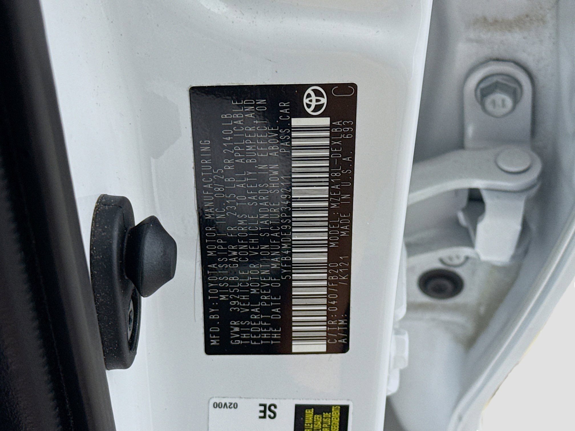 Used 2025 Toyota Corolla LE image 39