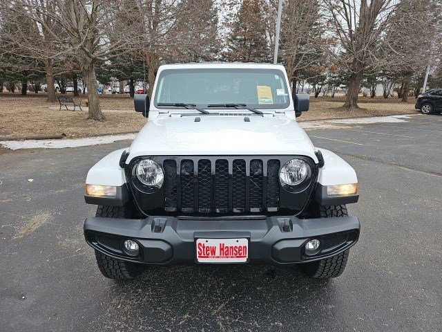 Used 2022 Jeep Gladiator Willys image 9
