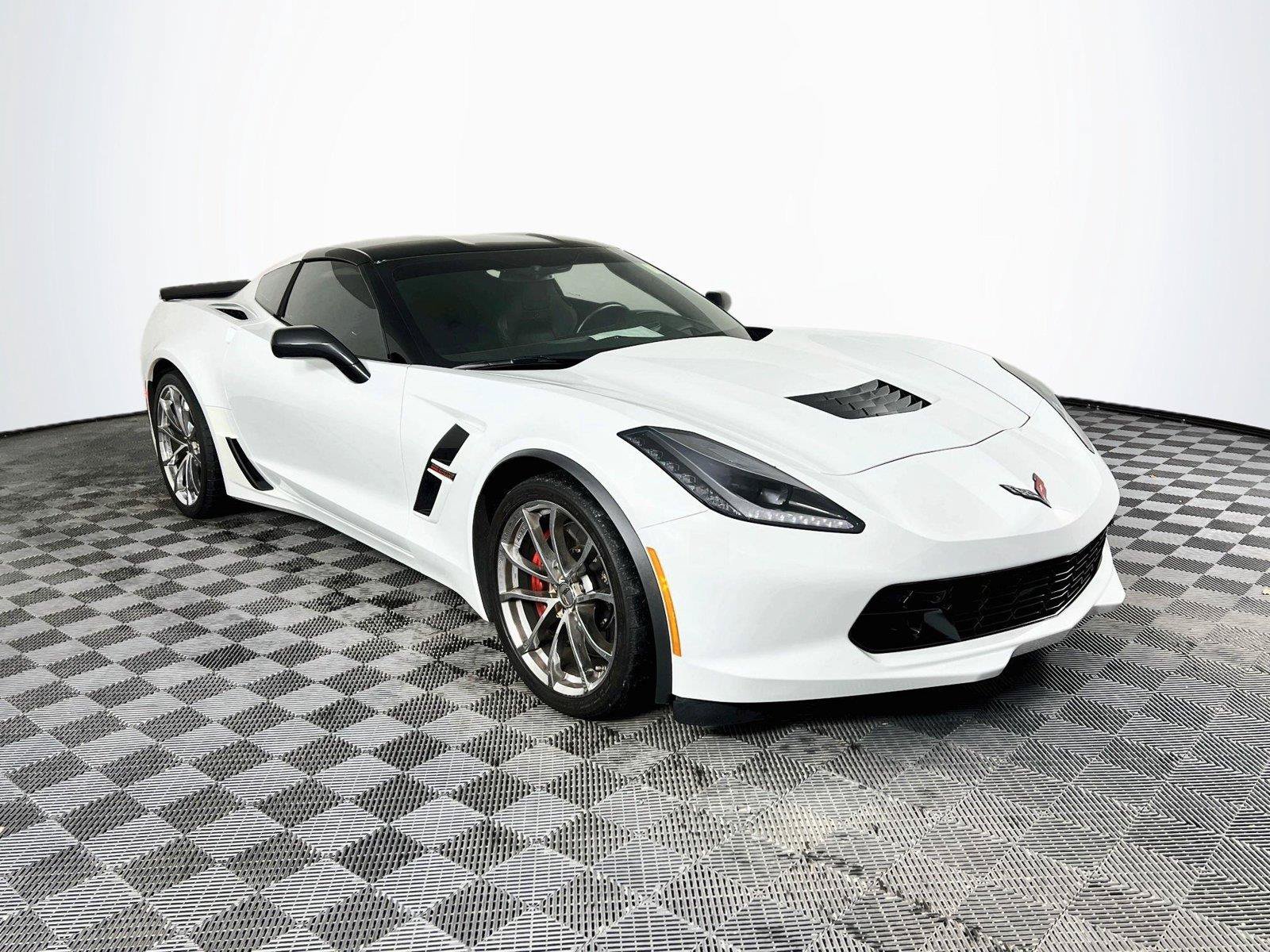 Used 2019 Chevrolet Corvette Grand Sport RWD image 8