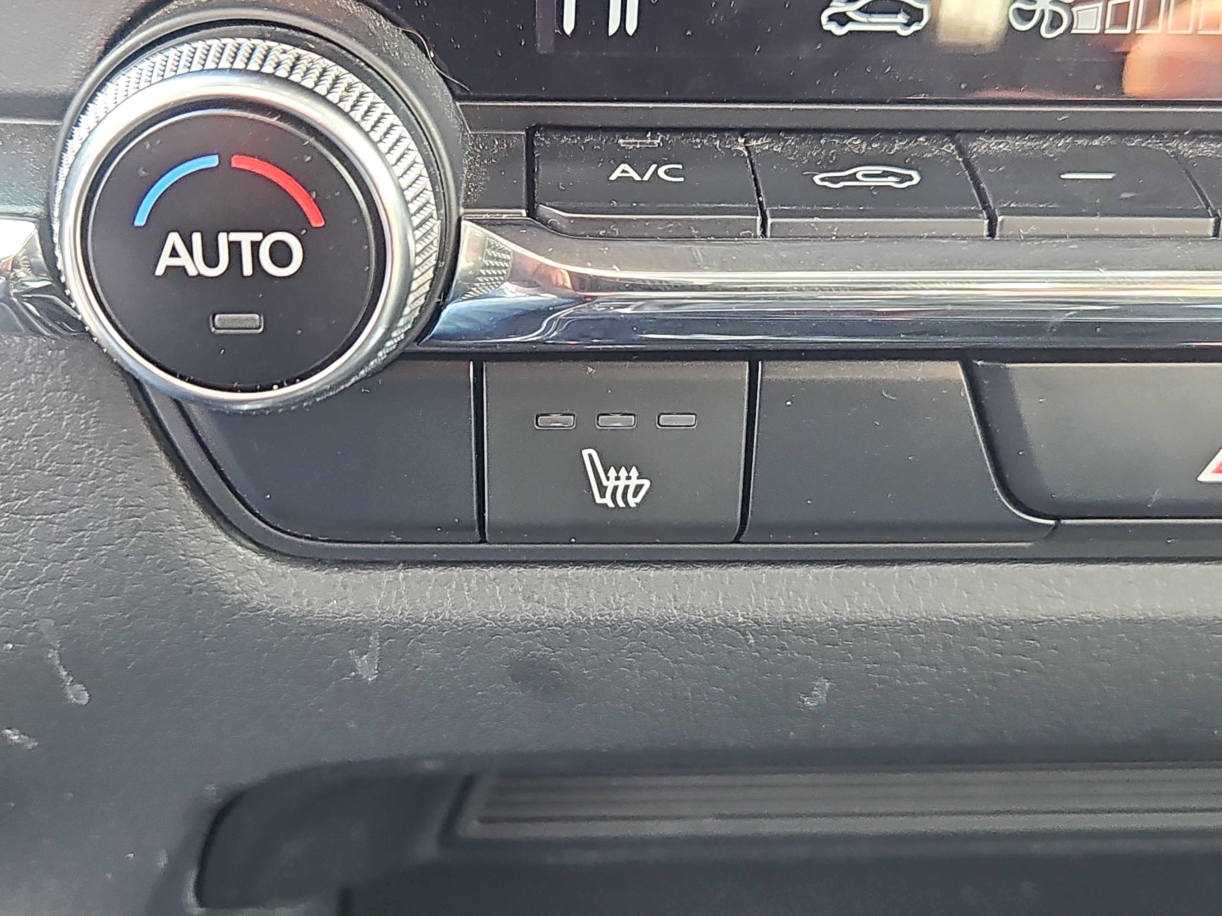 Used 2024 MAZDA CX-30 AWD 2.5 S w/ Preferred Package image 11