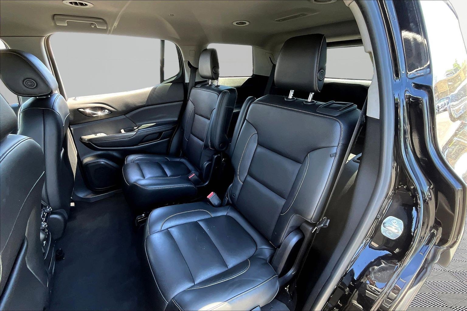 Used 2019 GMC Acadia SLT FWD image 22