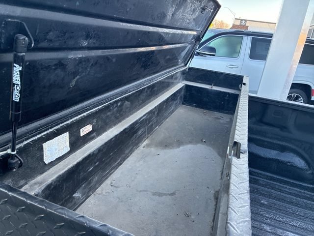 Used 2007 Chevrolet Silverado 1500 LTZ w/ EZ-Lift Tailgate Package AWD/4WD image 11