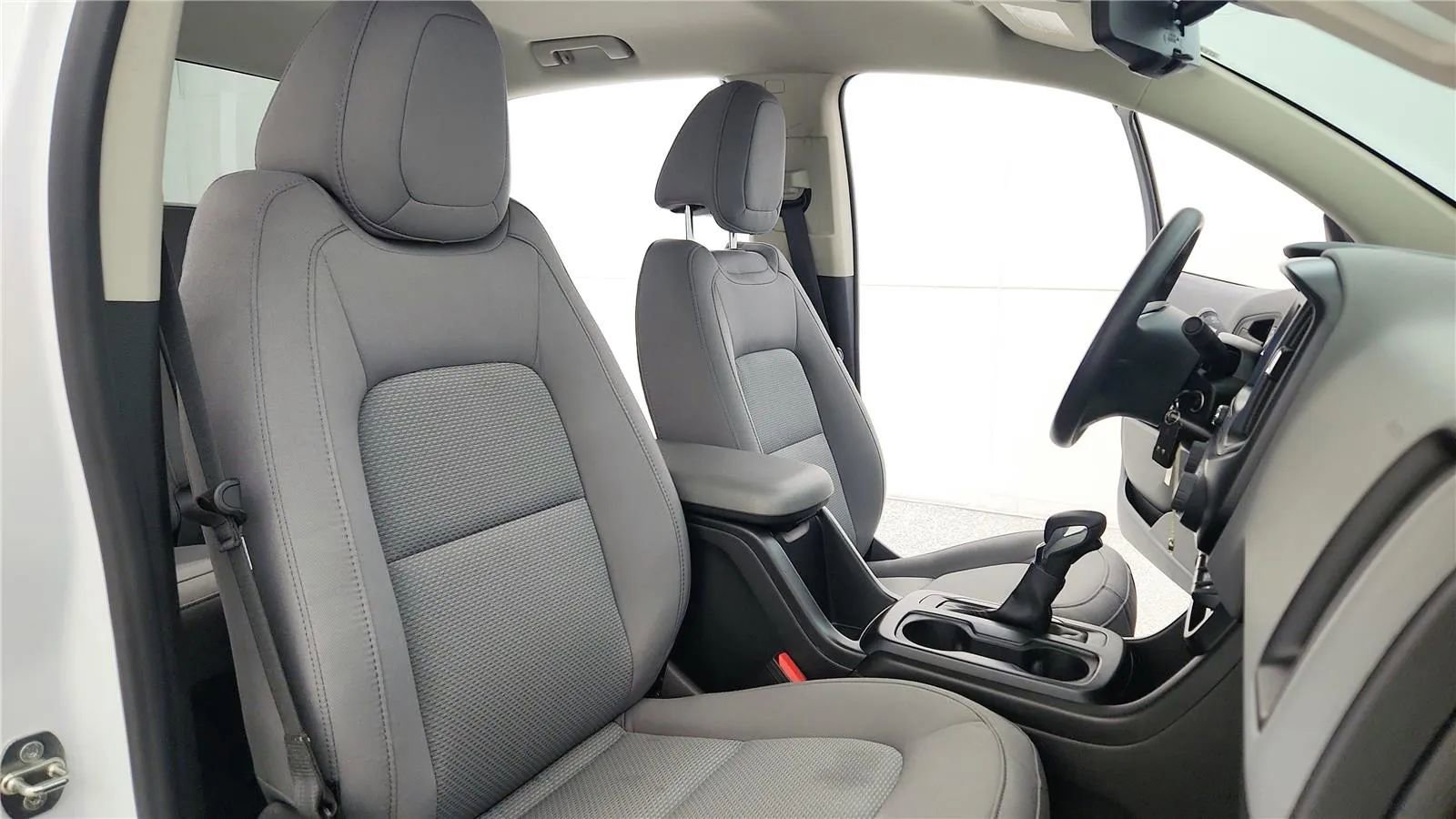 Used 2022 Chevrolet Colorado W/T w/ WT Convenience Package image 37