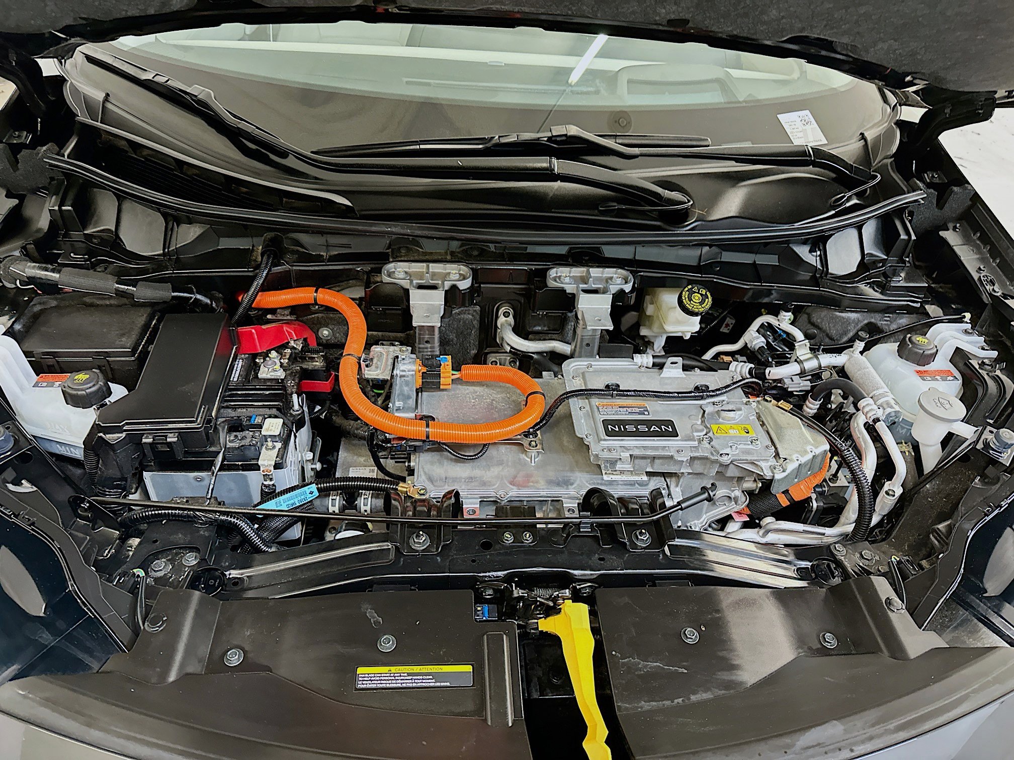 Used 2023 Nissan Ariya AWD image 36