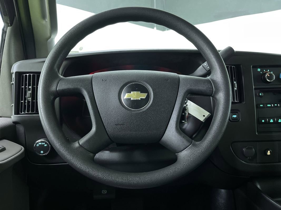 Used 2019 Chevrolet Express 2500 image 19