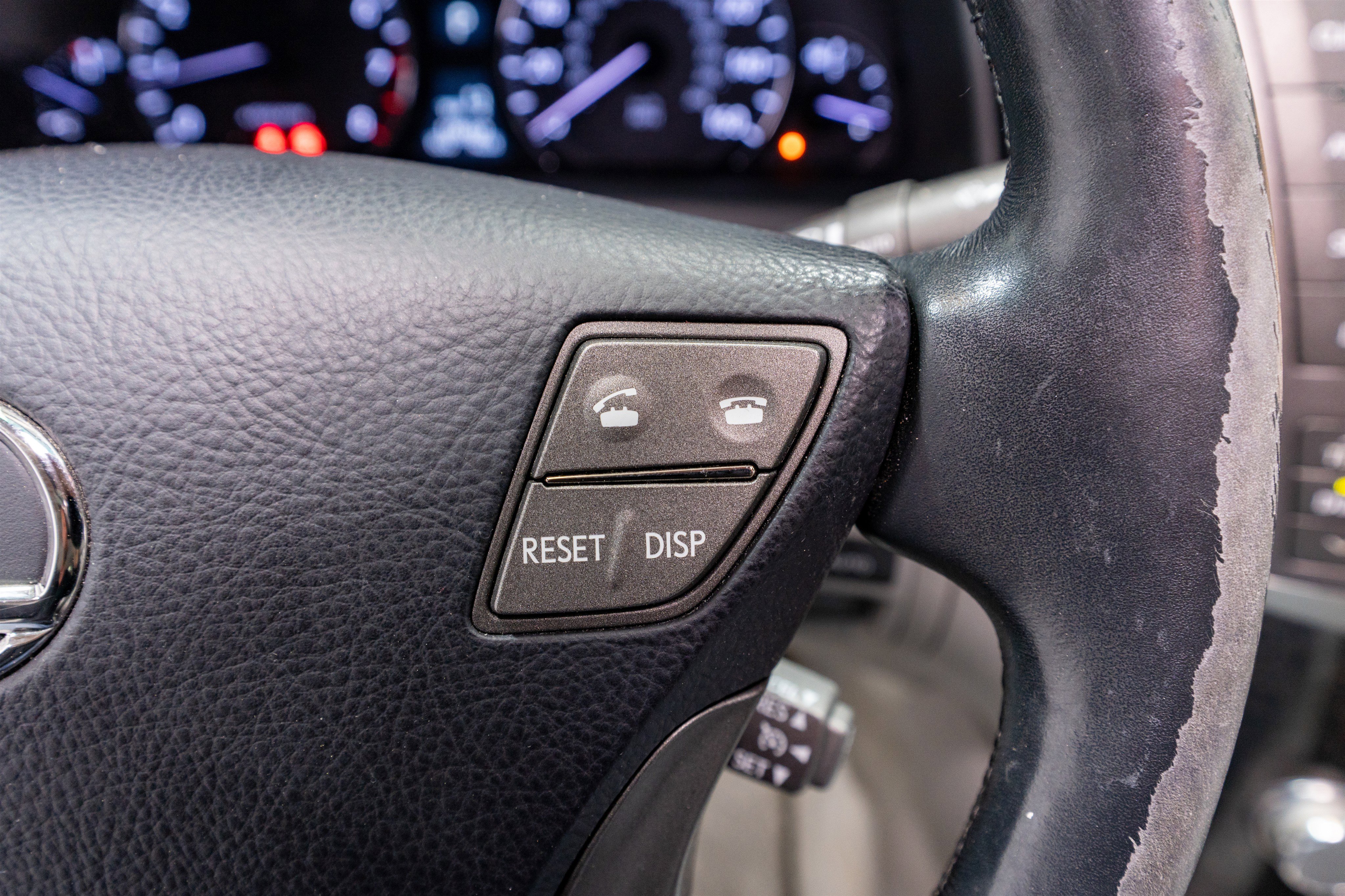 Used 2012 Lexus LS 460 w/ Comfort Pkg image 28
