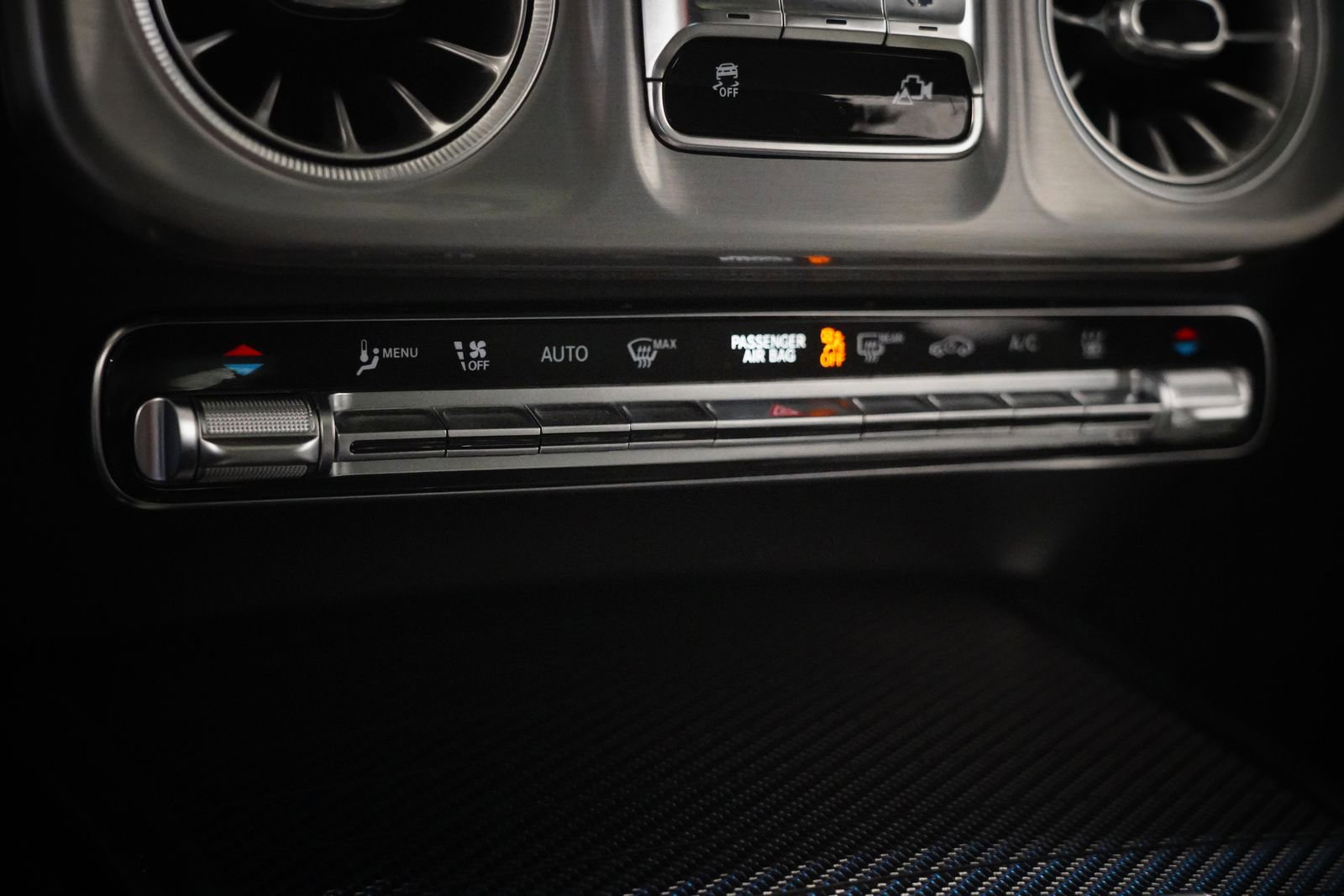 Used 2025 Mercedes-Benz G 580 w/ EQ Technology image 28