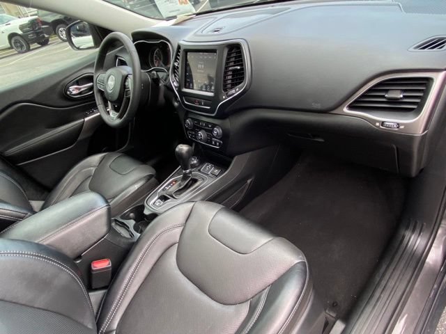 Used 2022 Jeep Cherokee Latitude Lux w/ Sun & Sound Group AWD/4WD image 23