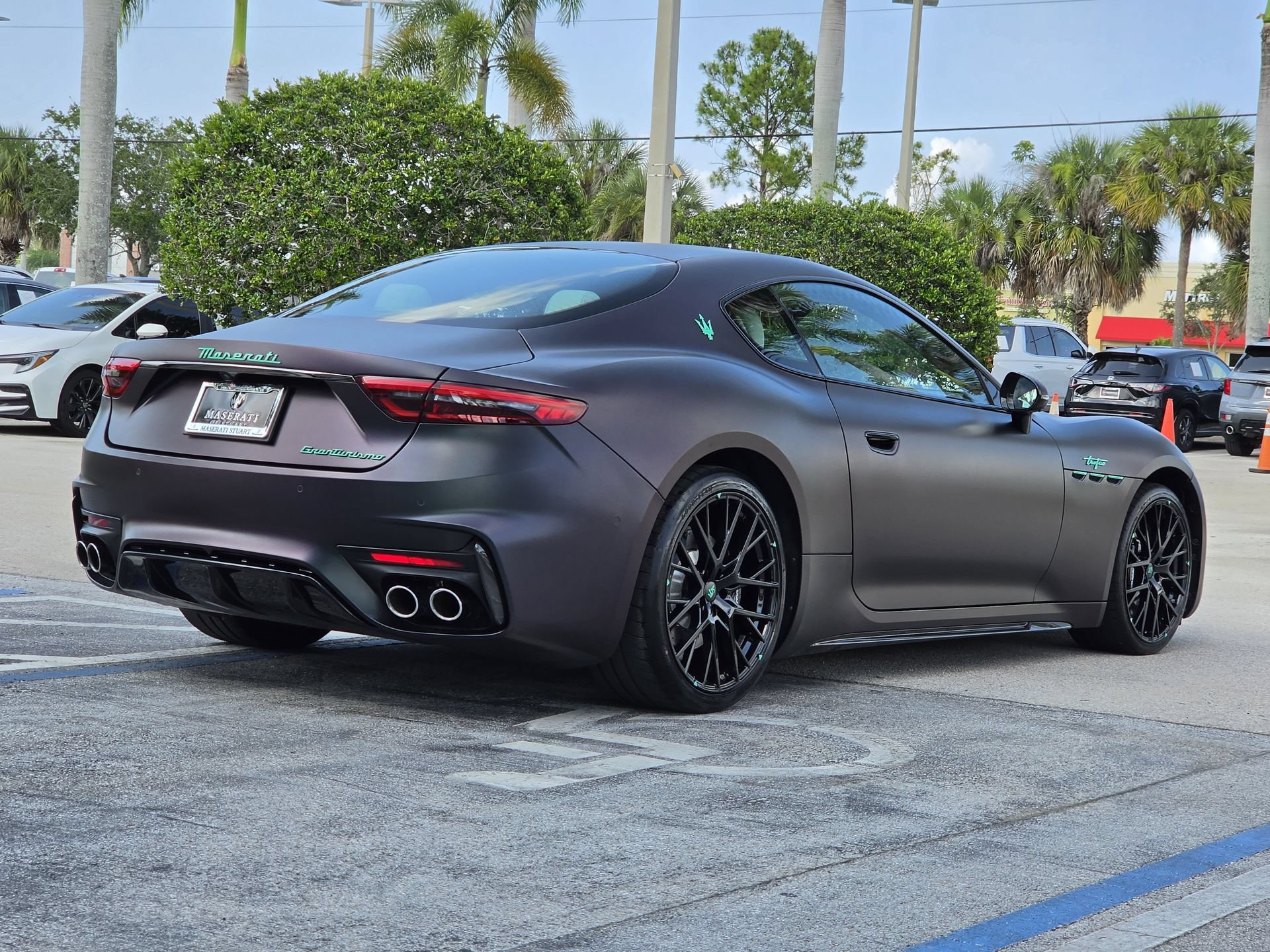 Used 2024 Maserati GranTurismo Trofeo AWD/4WD image 7