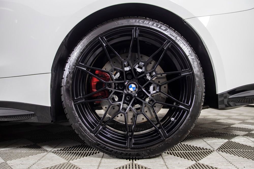 Used 2025 BMW M4 Coupe w/ Executive Package image 45