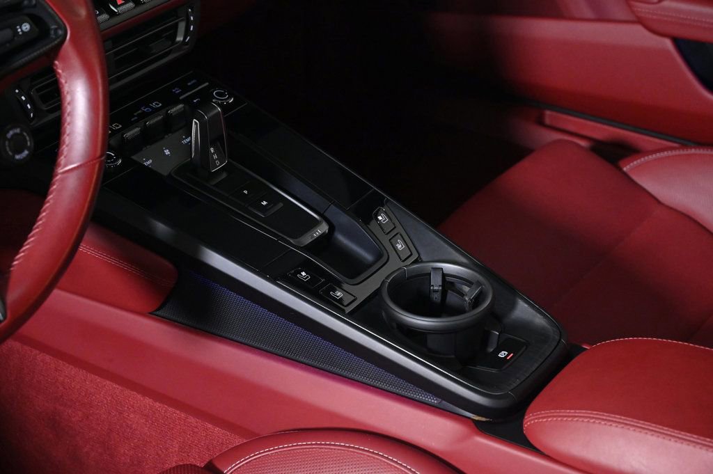 Certified 2024 Porsche 911 Carrera GTS image 15