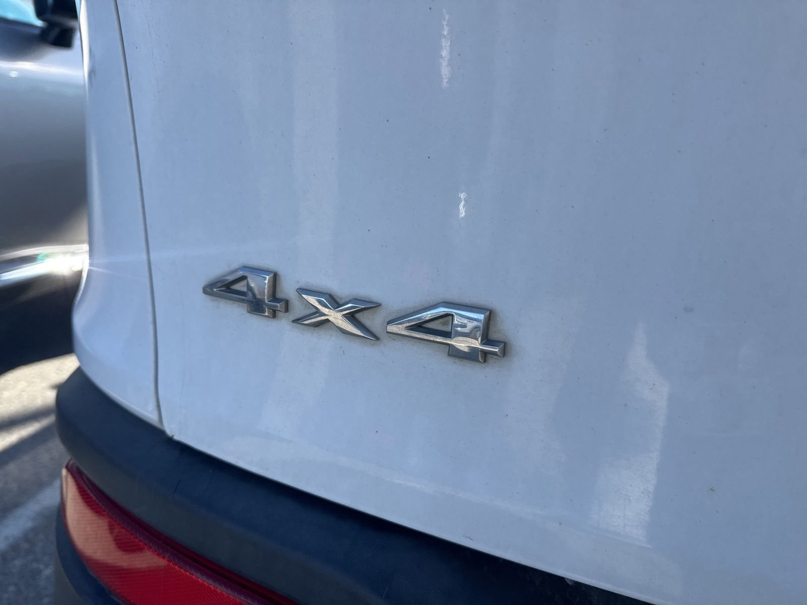 Used 2014 Jeep Cherokee Latitude w/ Cold Weather Group image 9