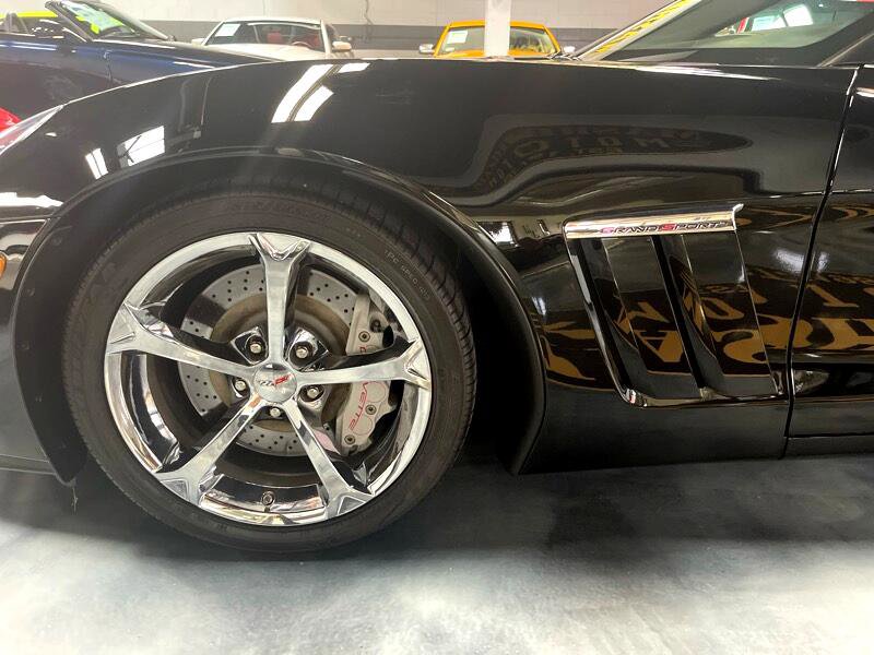 Used 2011 Chevrolet Corvette Grand Sport w/ Preferred Equipment Group image 18
