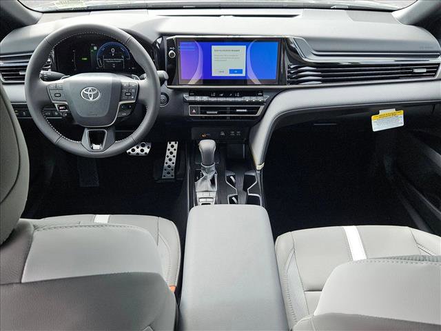 New 2026 Toyota Camry SE image 13