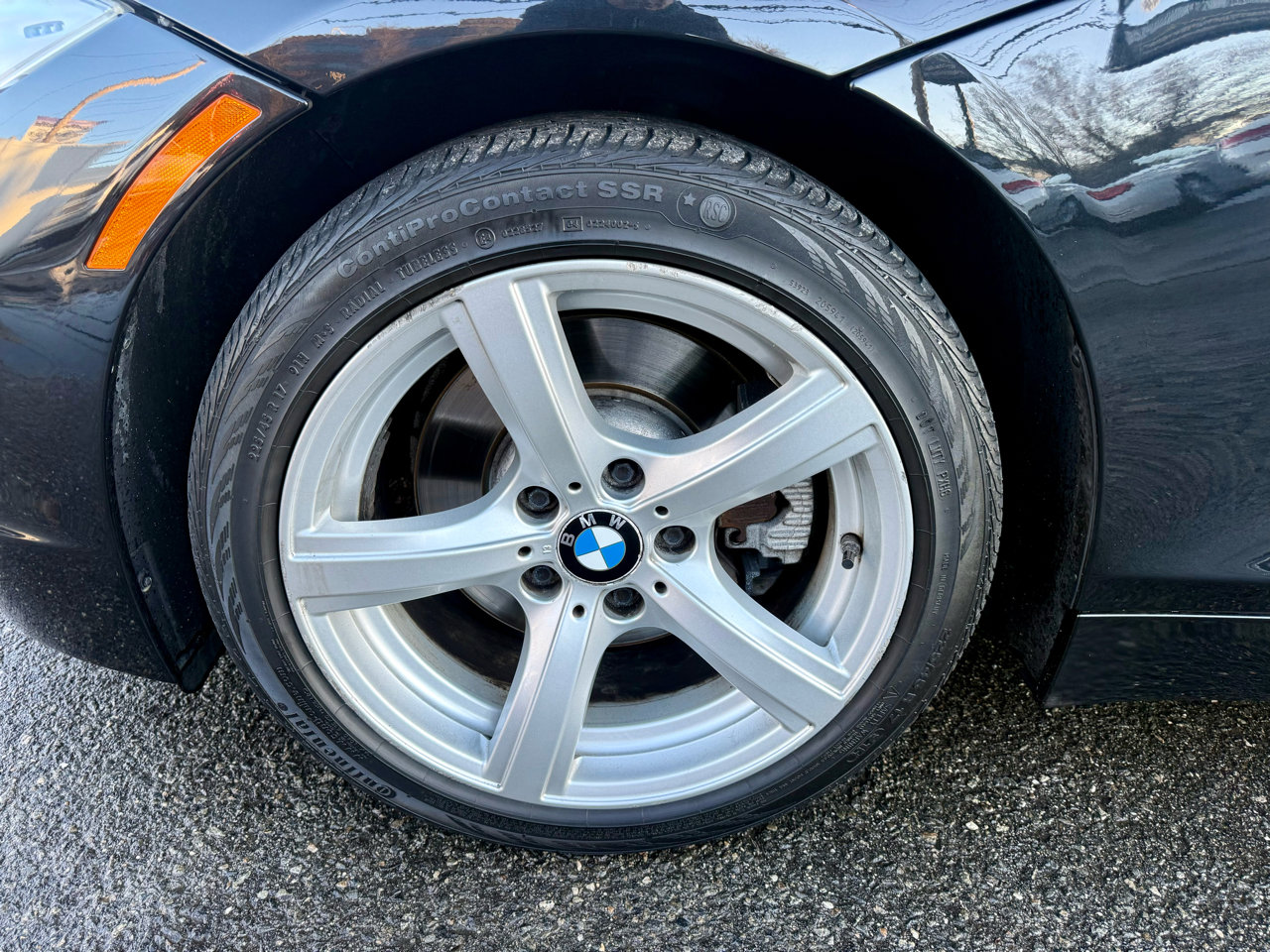 Used 2009 BMW Z4 sDrive30i image 9