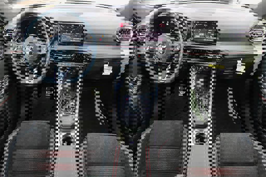 New 2024 Dodge Hornet GT image 13