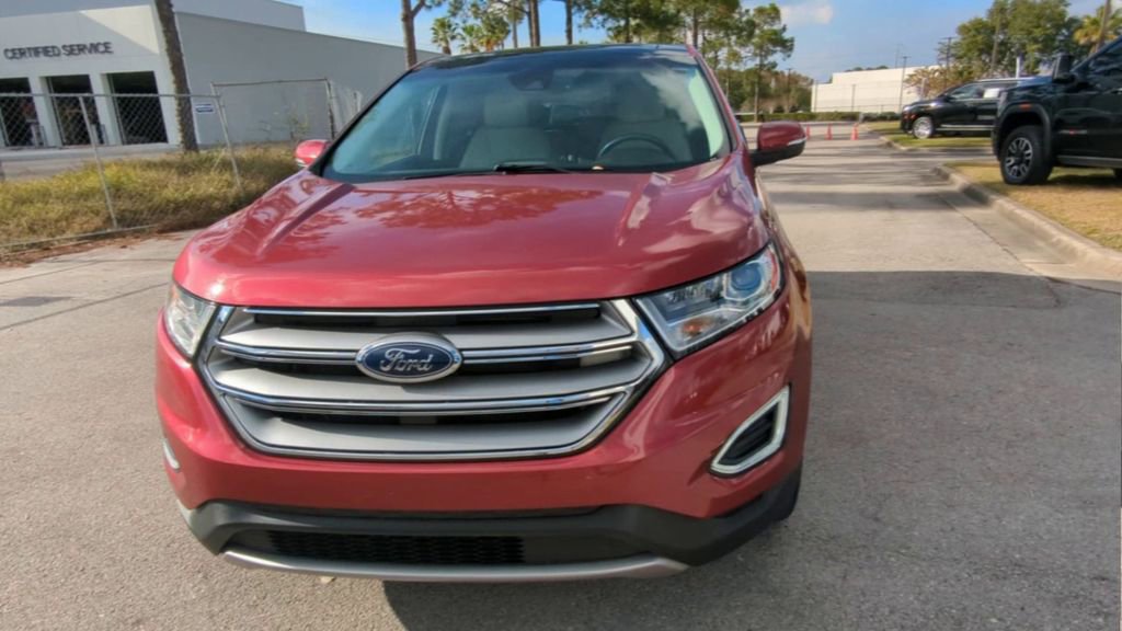 Used 2018 Ford Edge Titanium w/ Equipment Group 301A image 3