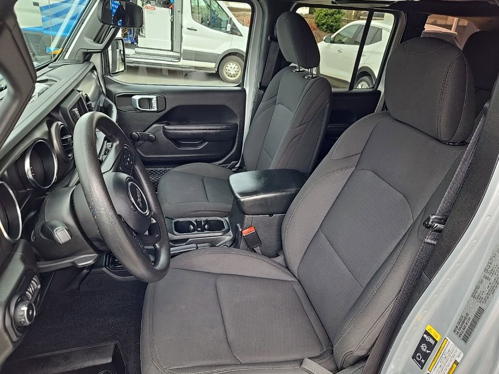 Used 2022 Jeep Wrangler Unlimited Willys image 15