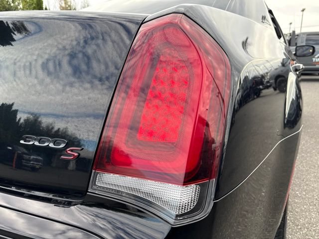 Used 2023 Chrysler 300 S RWD image 13