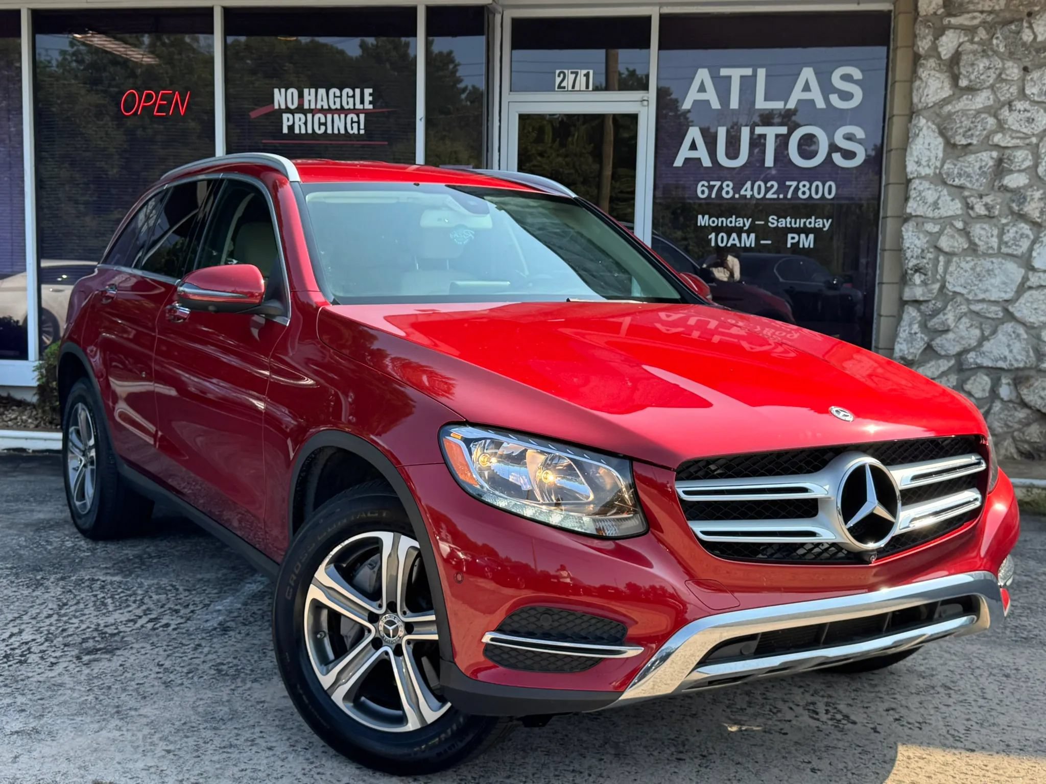 Used 2019 Mercedes-Benz GLC 300 image 1