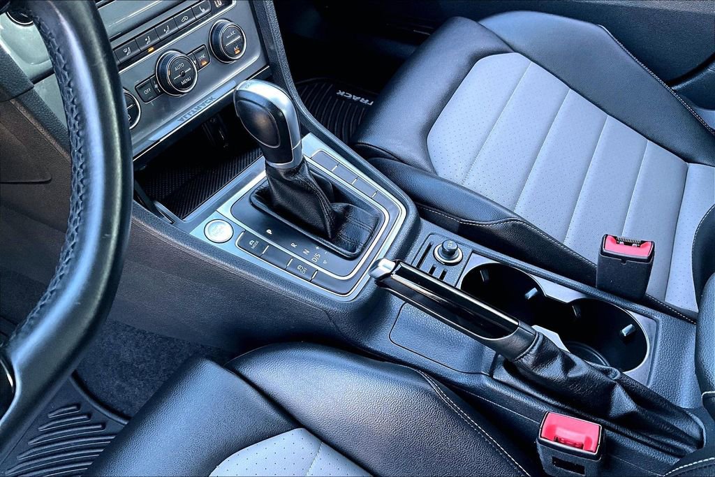 Used 2017 Volkswagen Golf Alltrack SEL image 18