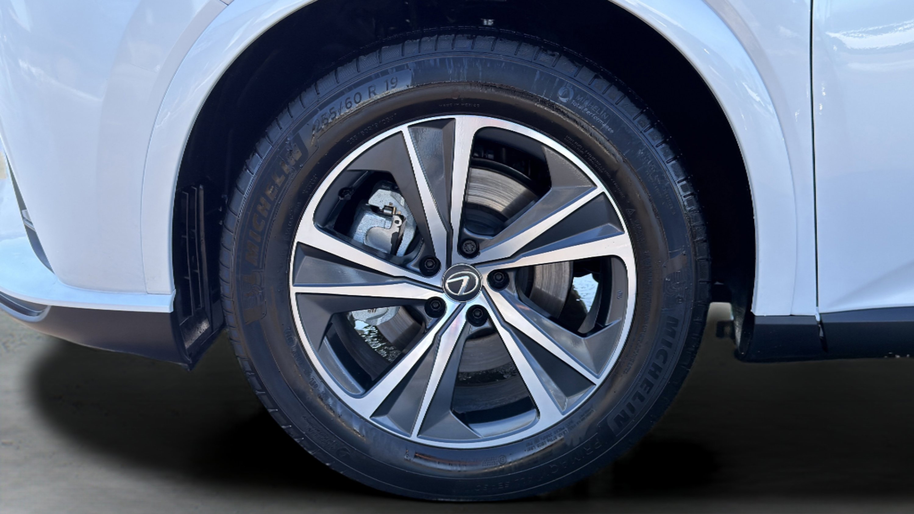 Used 2025 Lexus RX 350 Premium Plus image 12