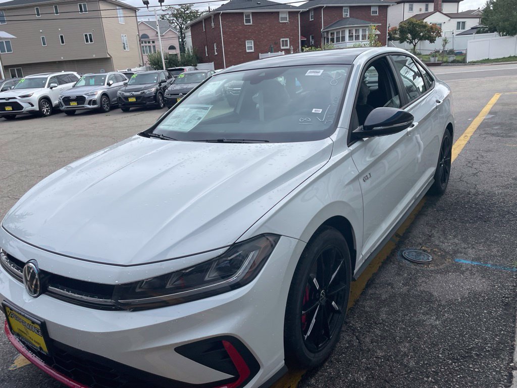 New 2026 Volkswagen Jetta GLI Autobahn FWD image 31