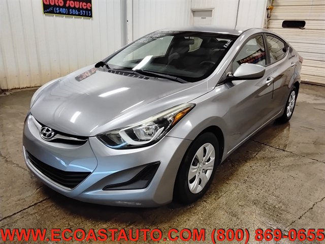 Used 2016 Hyundai Elantra SE FWD image 4