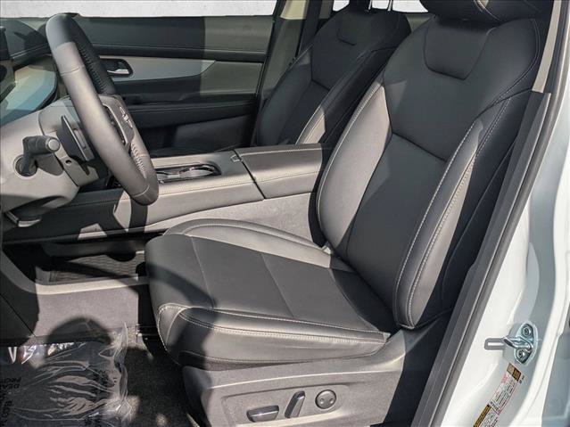Used 2025 Nissan Murano SL w/ Cargo Package AWD/4WD image 17