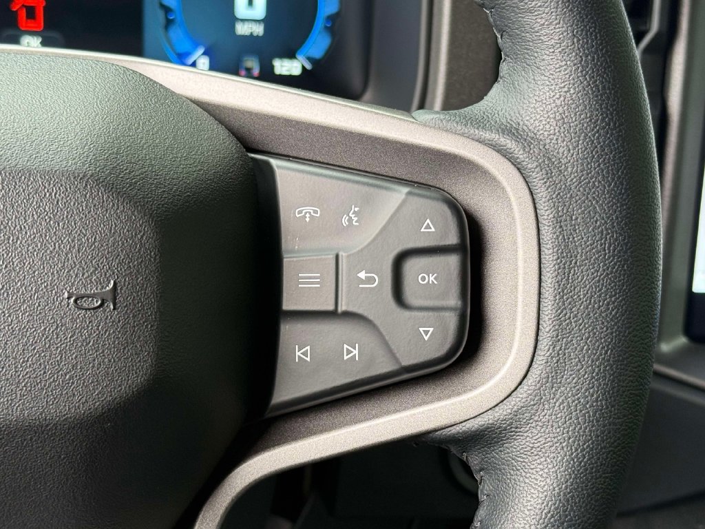 Used 2026 Ford Bronco Badlands AWD/4WD image 31