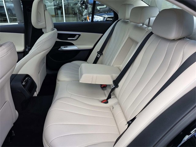 New 2026 Mercedes-Benz E 450 4MATIC Sedan image 5