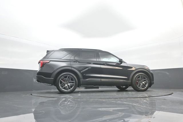 New 2026 Ford Explorer ST image 38