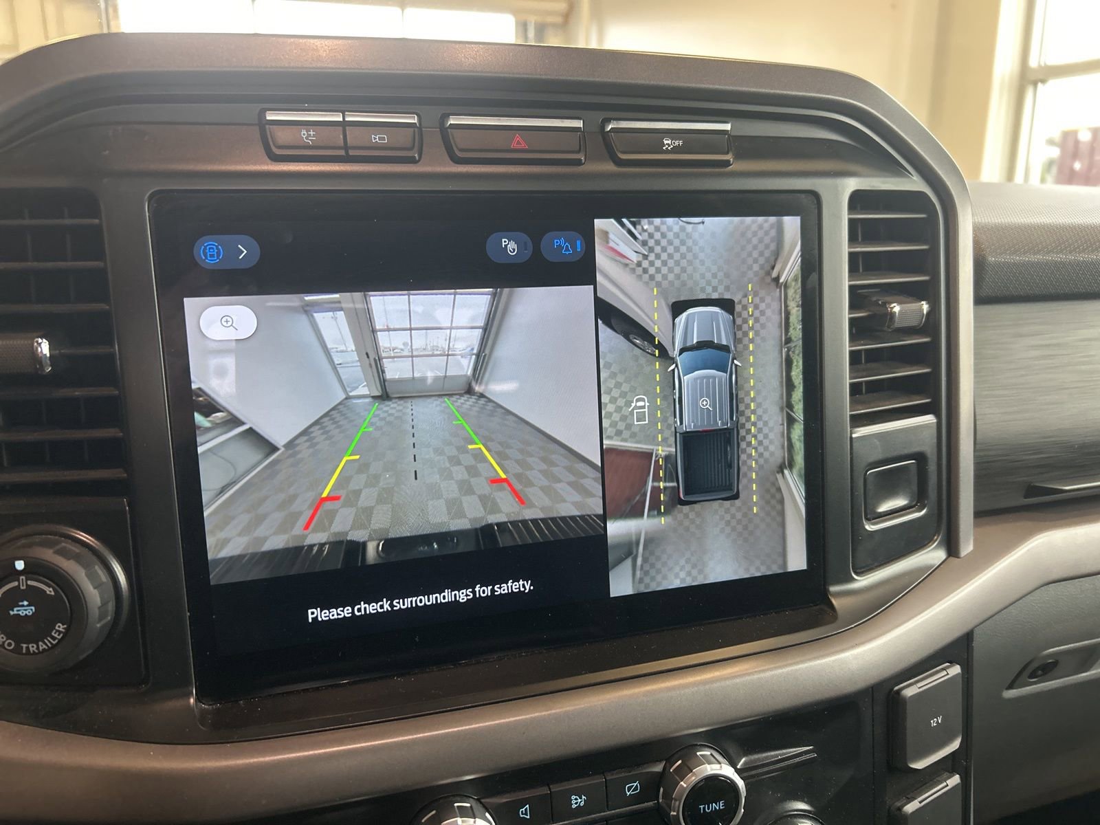 Used 2024 Ford F150 XLT w/ Mobile Office Package image 26