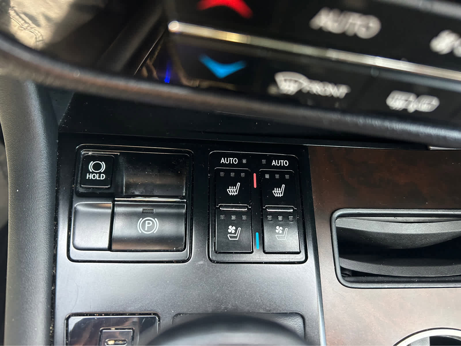 Used 2022 Lexus RX 350 AWD w/ Premium Package image 24