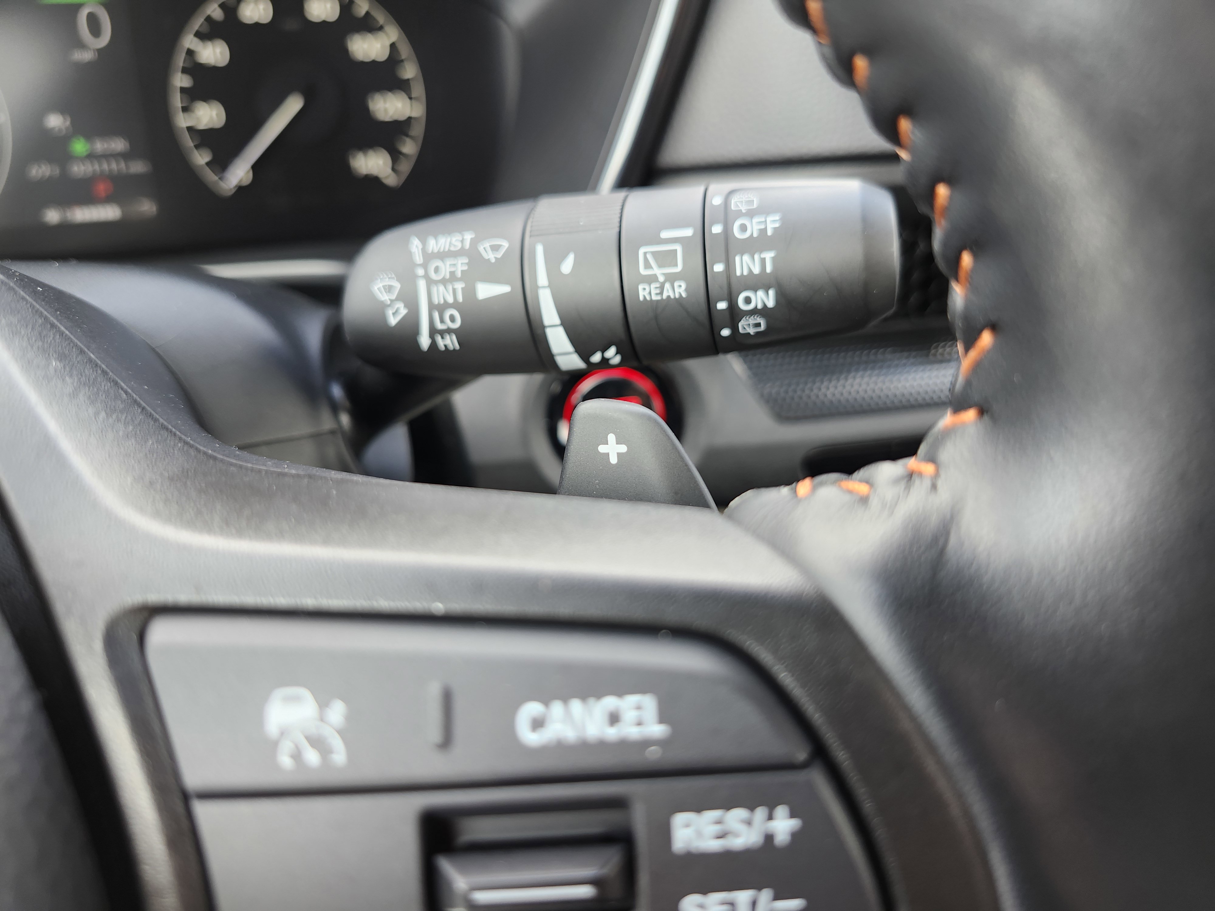 Used 2025 Honda CR-V Sport-L image 11