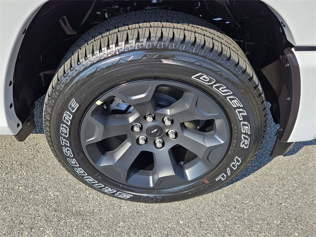 New 2026 RAM 1500 4x4 Crew Cab image 17