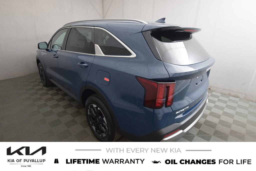 New 2025 Kia Sorento S image 7