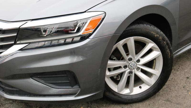 Used 2020 Volkswagen Passat 2.0T SE image 4