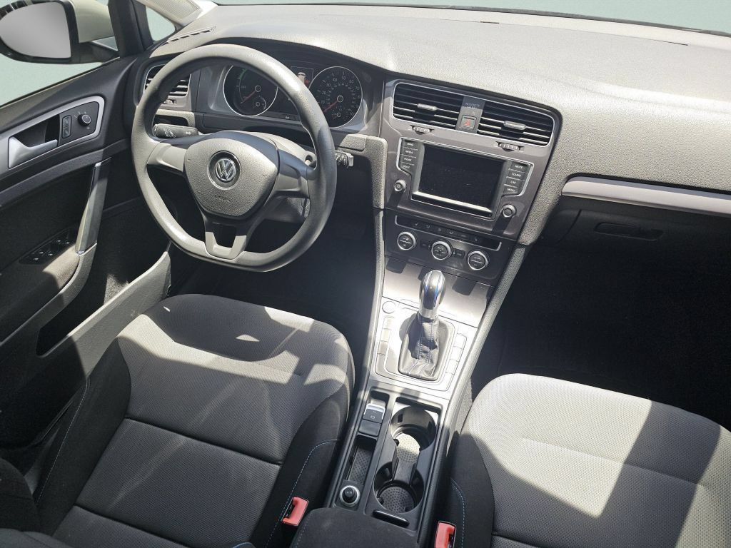 Used 2016 Volkswagen e-Golf SE w/ DC Fast Charging Package FWD image 26