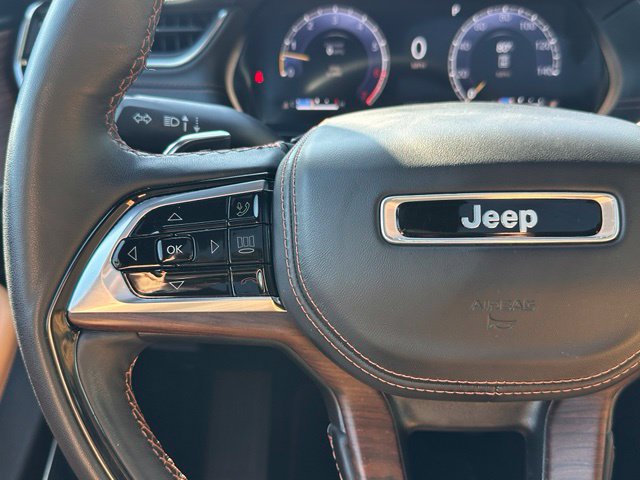 Used 2023 Jeep Grand Cherokee L Summit w/ Advanced Protech Group IV AWD/4WD image 24