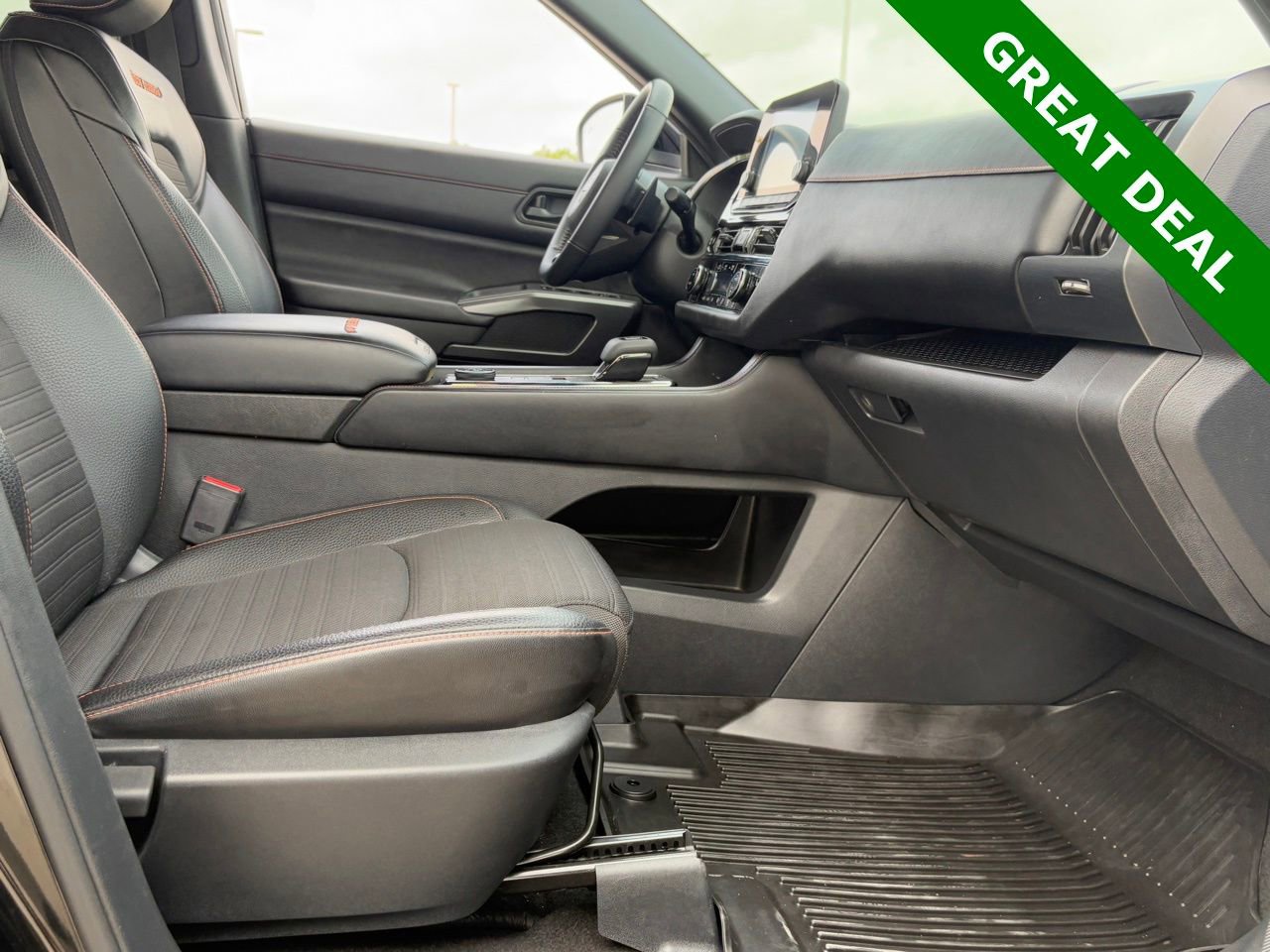 Used 2023 Nissan Pathfinder Rock Creek AWD/4WD image 40