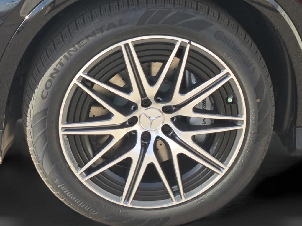New 2026 Mercedes-Benz GLC 43 AMG 4MATIC image 9
