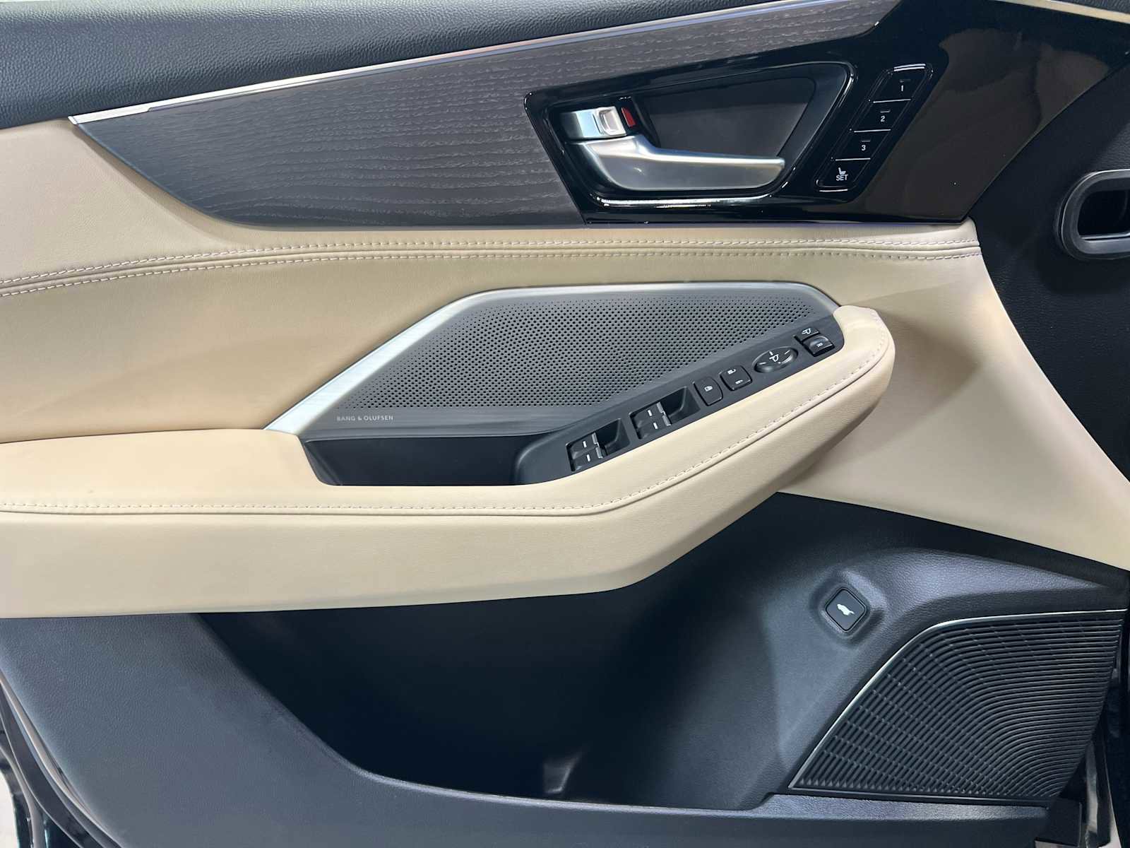 New 2026 Acura MDX SH-AWD w/ Advance Package image 15