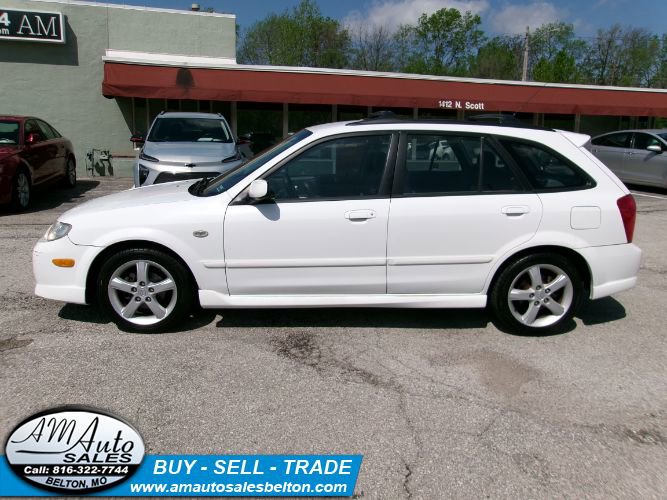 Used 2003 MAZDA Protege5 FWD image 2