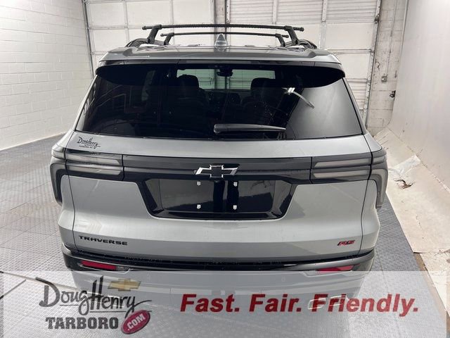 New 2026 Chevrolet Traverse RS w/ LPO, Floor Liner Package FWD image 7