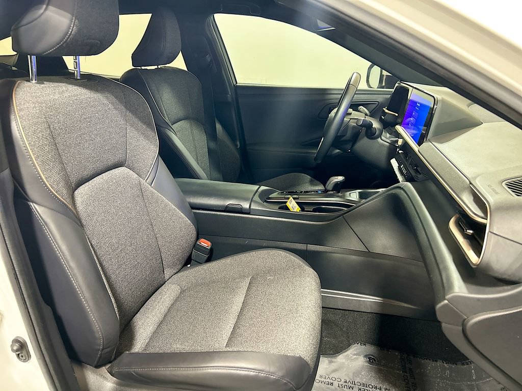 Used 2023 Toyota Crown XLE image 25