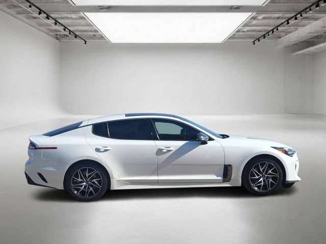 Used 2022 Kia Stinger GT-Line w/ Sun & Sound Package AWD/4WD image 7