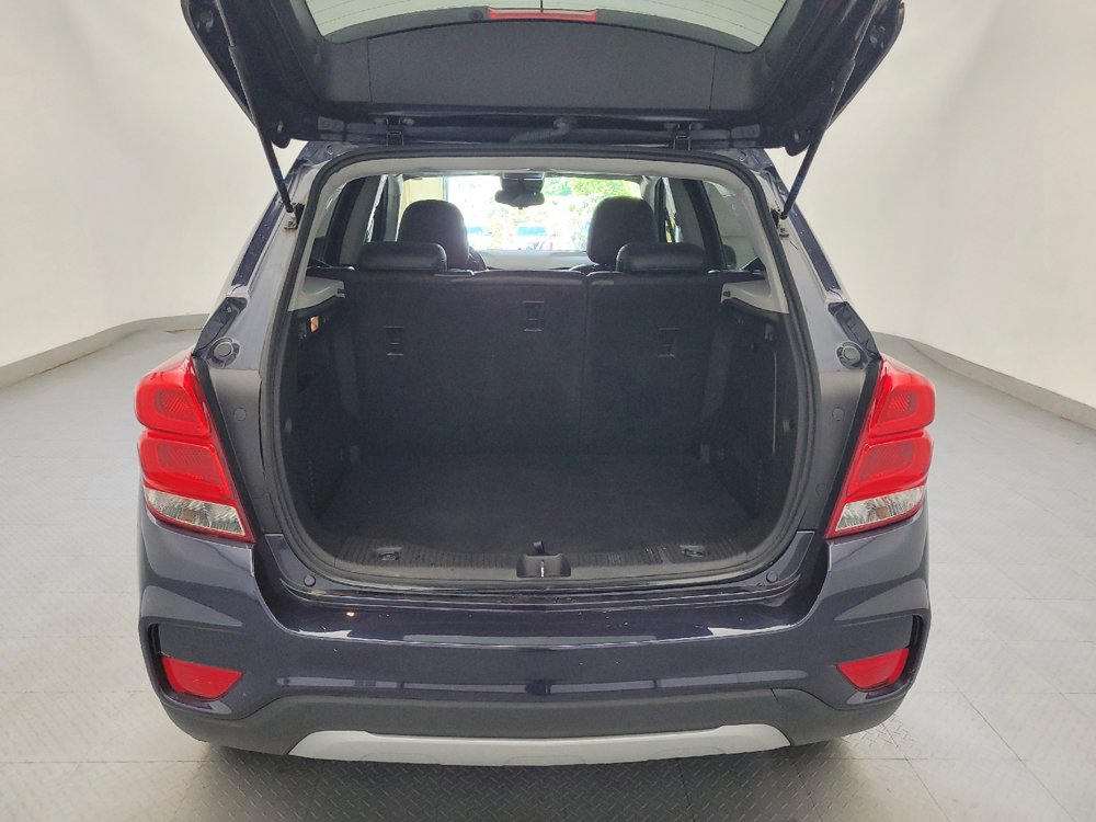 Used 2018 Chevrolet Trax LT w/ LT Convenience Package FWD image 29