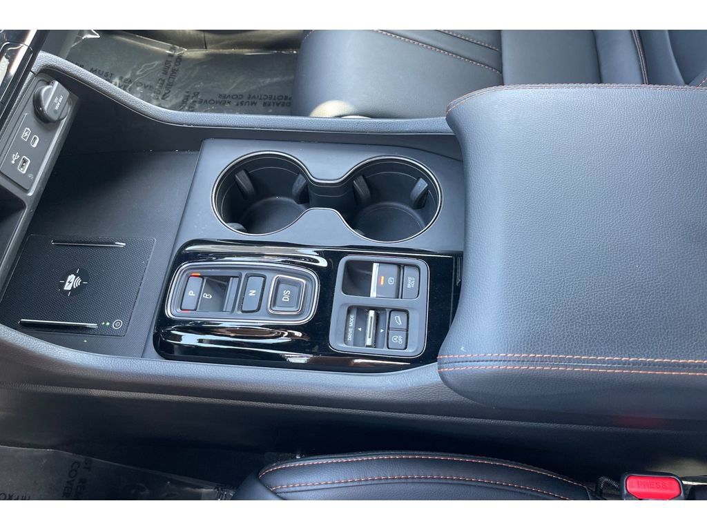 Certified 2025 Honda Pilot TrailSport image 32