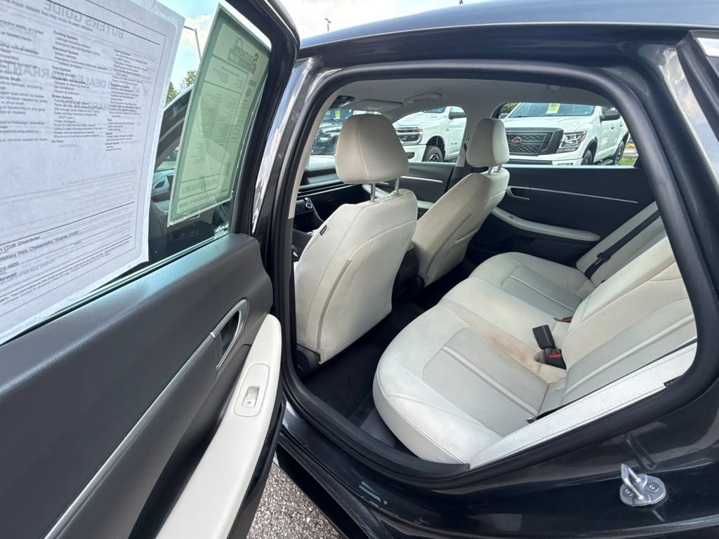 Used 2025 Hyundai Sonata SEL FWD image 18